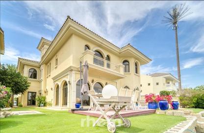 Villa - 5 Bedrooms - 5 Bathrooms for rent in Garden Homes Frond E - Garden Homes - Palm Jumeirah - Dubai
