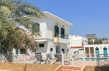 Villa - 4 Bedrooms - 4 Bathrooms for rent in Umm Suqeim 2 Villas - Umm Suqeim 2 - Umm Suqeim - Dubai Villa - 4 Bedrooms - 4 Bathrooms for rent in Umm Suqeim 2 Villas - Umm Suqeim 2 - Umm Suqeim - Dubai