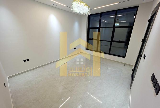 63283573 - Property Image 3