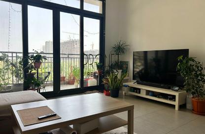 Apartment - 3 Bedrooms - 3 Bathrooms for sale in Parkviews - Town Square - Dubai