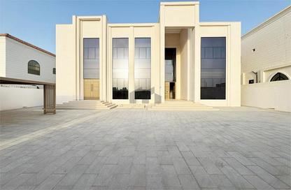 Villa - 6 Bedrooms - 7+ Bathrooms for rent in Madinat Al Riyad - Abu Dhabi