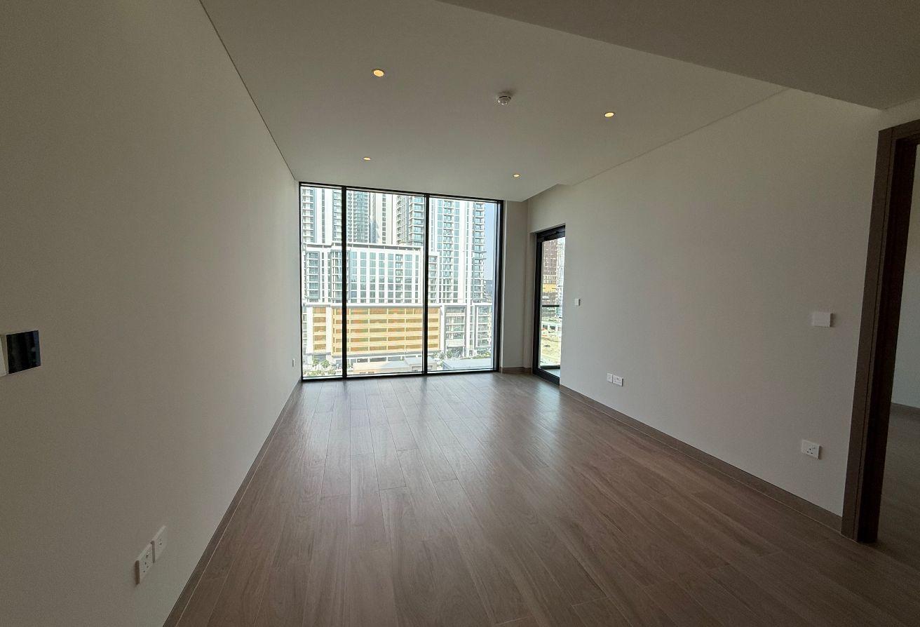 Brand New 2 Bedroom with Huge Storage Space photo 2