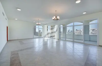 Duplex - 3 Bedrooms - 5 Bathrooms for rent in Terraced Apartment 1D - Terraced Apartments 1 - Terraced Apartments - Green Community Motor City - Motor City - Dubai