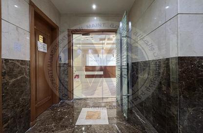 Full Floor - Studio - 3 Bathrooms for rent in Al Najda Street - Abu Dhabi