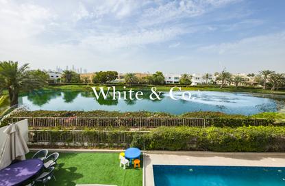 Villa - 4 Bedrooms - 5 Bathrooms for sale in Meadows 7 - Meadows - Dubai