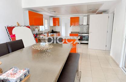 Villa - 4 - 4 for rent in Meadows 8 - Meadows - Dubai