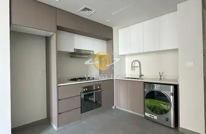 Apartment - 2 Bedrooms - 3 Bathrooms for rent in The Boulevard 1 - Aljada - Sharjah