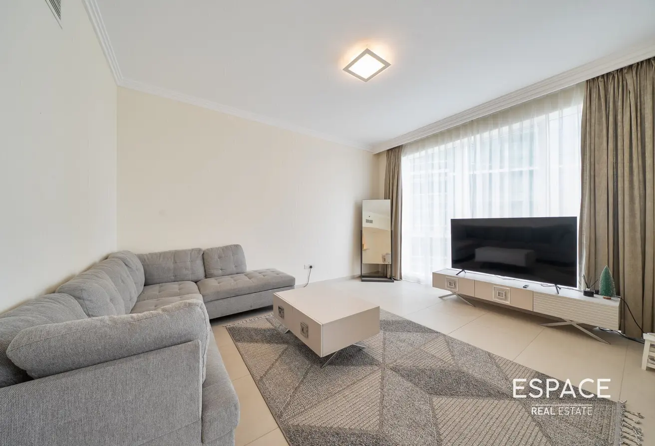 155073355 - Property Main Image