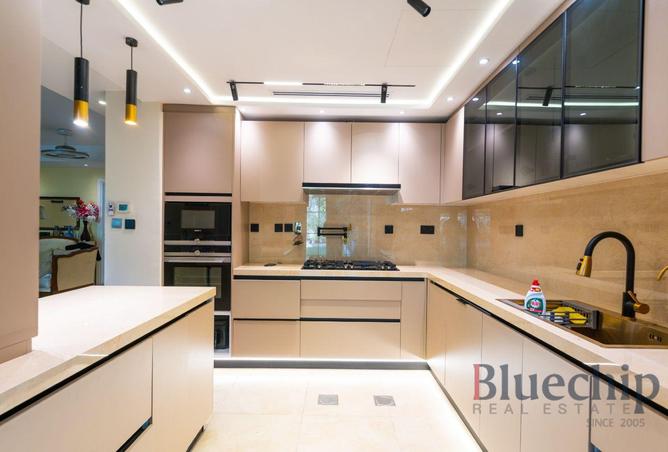 136542595 - Property Main Image