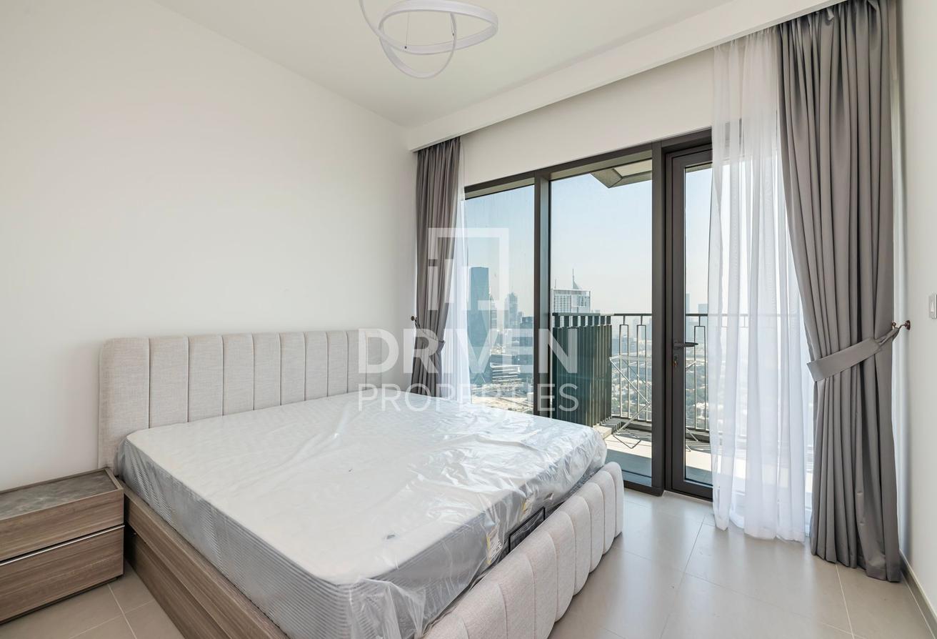 Corner Unit | Fully Furnished | High Floor photo 11