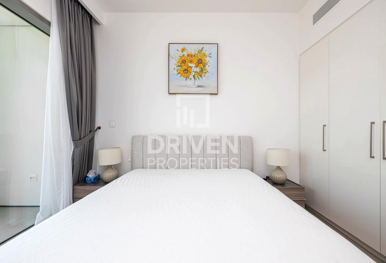 Corner Unit | Fully Furnished | High Floor photo 9