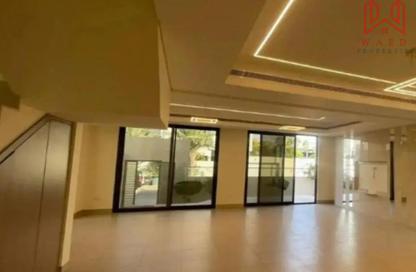 Villa - 5 Bedrooms - 5 Bathrooms for rent in Umm Suqeim 1 Villas - Umm Suqeim 1 - Umm Suqeim - Dubai