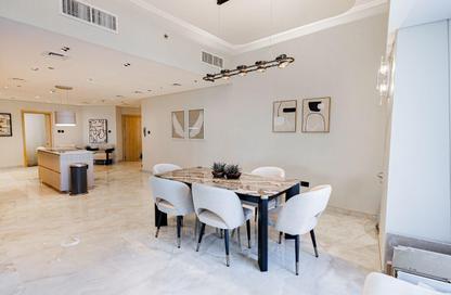 Apartment - 4 - 6 for rent in Cayan Tower - Dubai Marina - Dubai