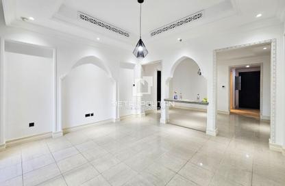 Apartment - 2 Bedrooms - 3 Bathrooms for rent in Tajer Residences - The Old Town Island - Old Town - Downtown Dubai - Dubai