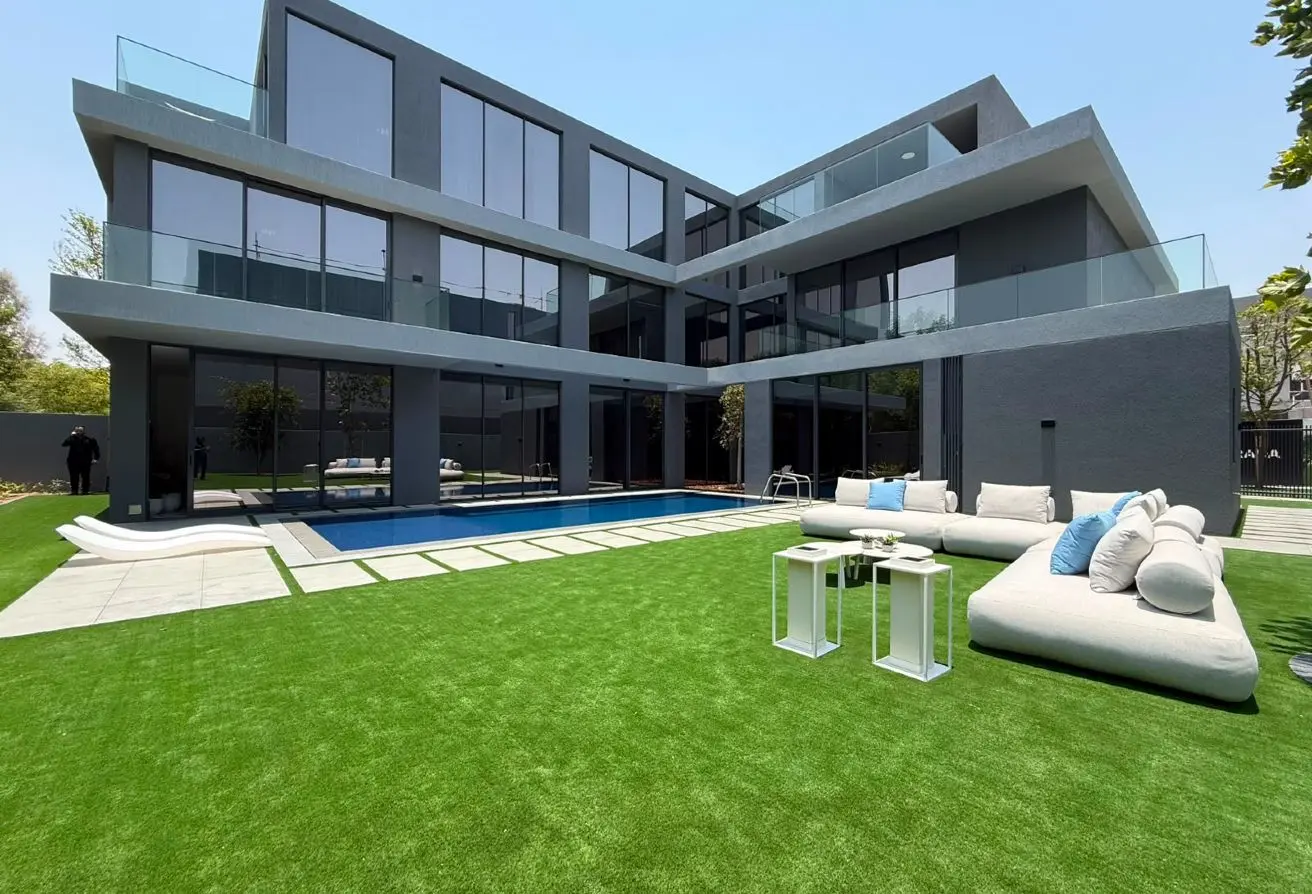 151941856 - Property Main Image