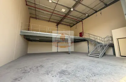 Warehouse - Studio - 1 Bathroom for rent in Al Sajaa S - Al Sajaa - Sharjah
