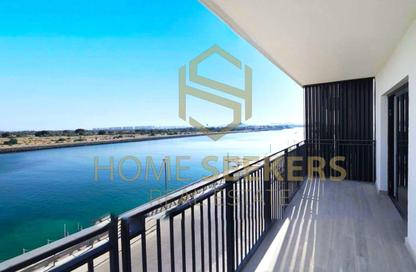 Apartment - 3 Bedrooms - 3 Bathrooms for rent in Waters Edge - Yas Island - Abu Dhabi