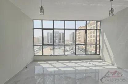 Apartment - 1 Bedroom - 2 Bathrooms for rent in Muweileh Community - Muwaileh Commercial - Sharjah