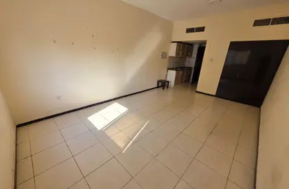 Apartment - Studio - 1 Bathroom for rent in Al Rashidiya Towers - Al Rashidiya - Ajman Downtown - Ajman
