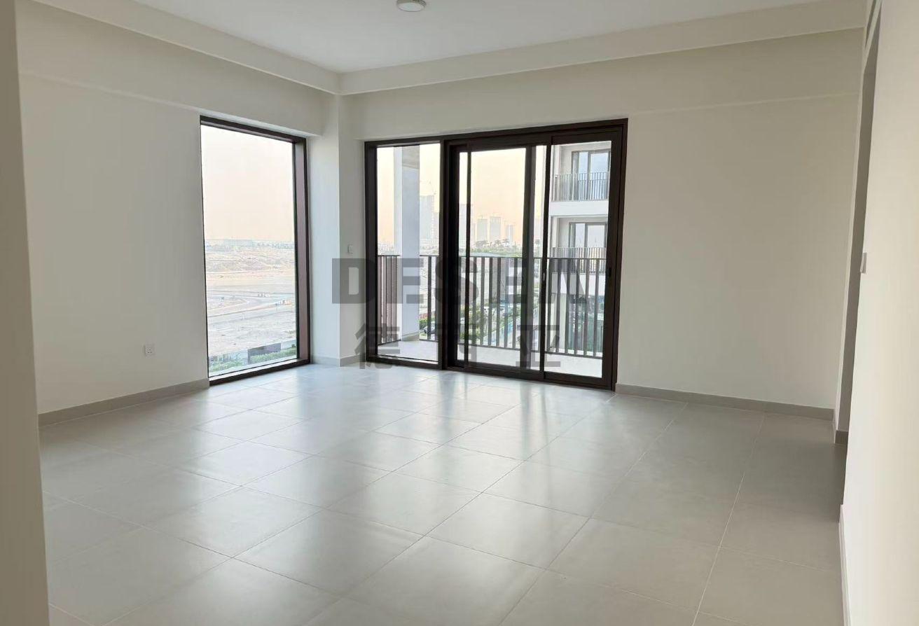 Brand New | Vacant | Spacious Layout