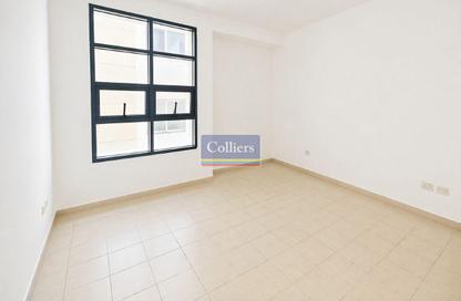 Apartment - 2 Bedrooms - 2 Bathrooms for rent in Al Baraha - Deira - Dubai