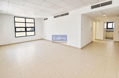 Apartment - 2 Bedrooms - 2 Bathrooms for rent in Al Baraha - Deira - Dubai