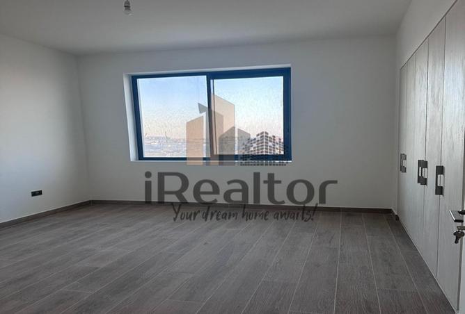 70682429 - Property Image 3