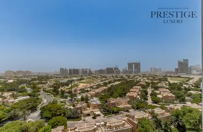شقة - غرفة نوم - 2 حمامات للبيع في فيستا برستيج وان - مدينة دبي الرياضية - دبي