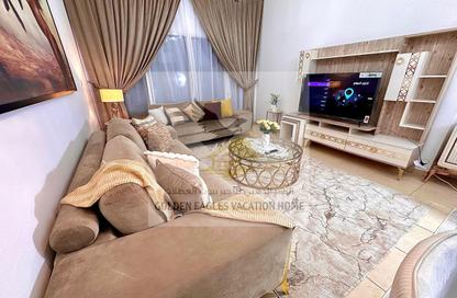 Apartment - 3 - 2 for rent in Beach Tower 1 - Al Khan Lagoon - Al Khan - Sharjah