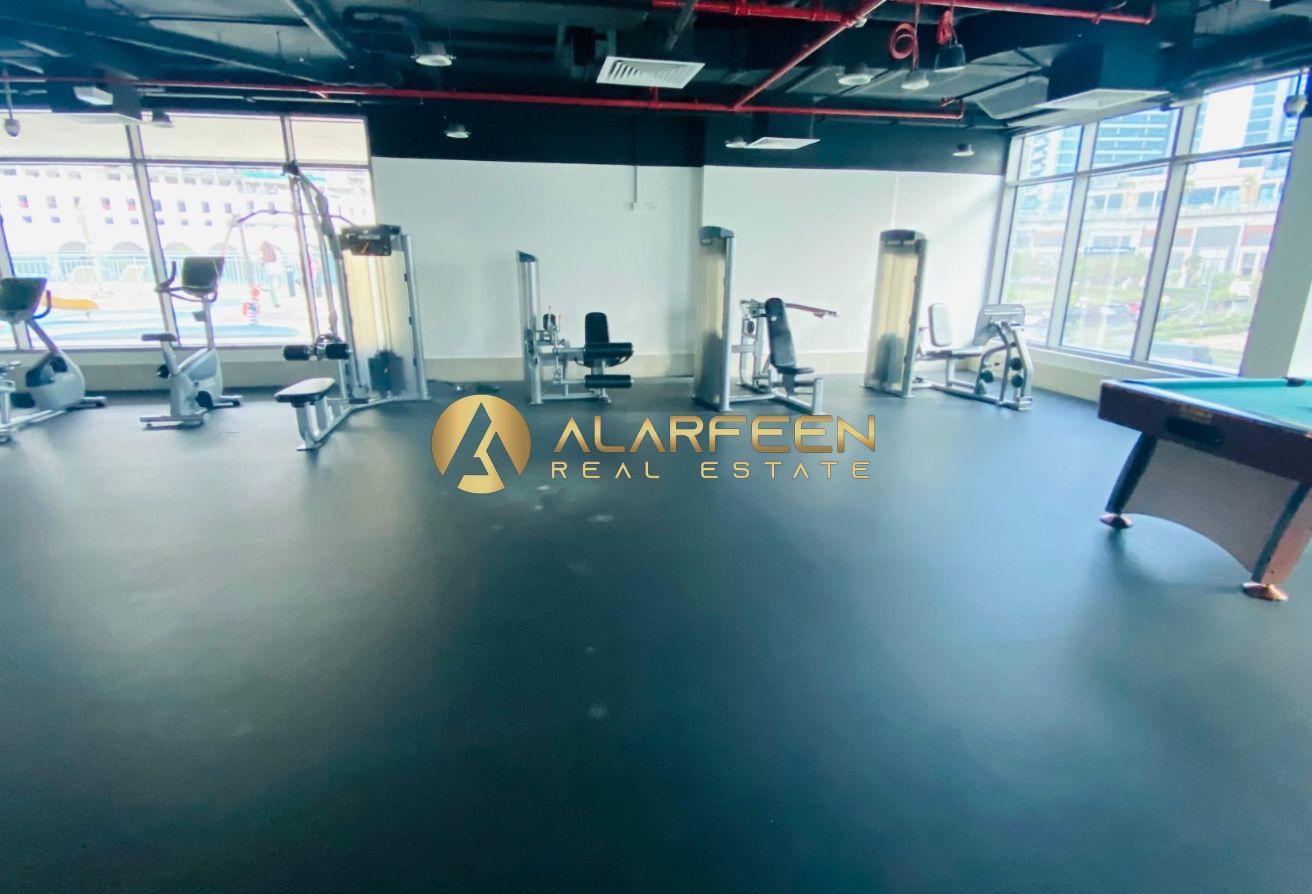 Chiller Free 1 Year | Prime Location | Spacious photo 13