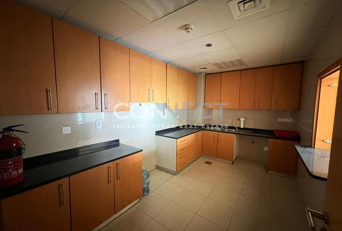 2Ow3iDxB3a4 - Property Image 2