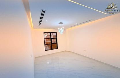 Villa - 3 Bedrooms - 5 Bathrooms for rent in Al Yasmeen 1 - Al Yasmeen - Ajman