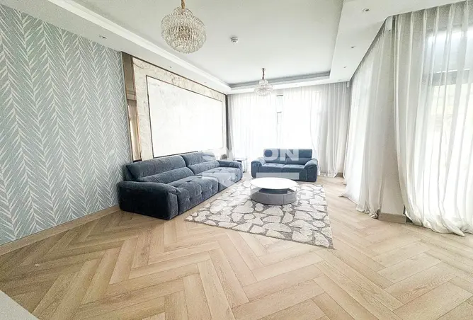 155510558 - Property Image 3
