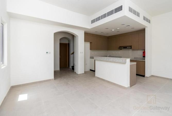 73840208 - الصورة الرئيسية للعقار