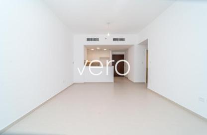 Apartment - 3 Bedrooms - 3 Bathrooms for rent in Zahra Apartments 2A - Zahra Apartments 2 - Zahra Apartments - Town Square - Dubai