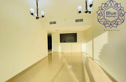 Apartment - 1 - 2 for rent in Royal JVC Building - District 10 - Jumeirah Village Circle - Dubai