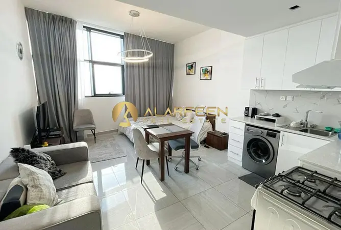 94014878 - Property Image 2