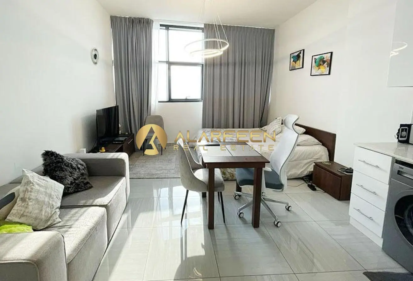 94014878 - Property Main Image
