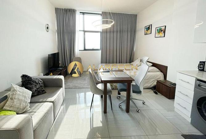 94014878 - Property Main Image