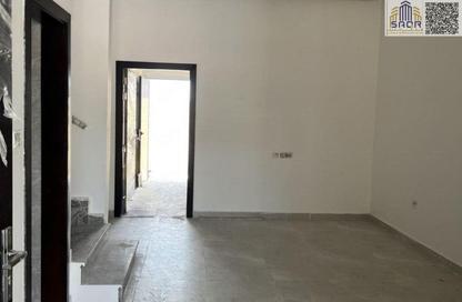 Townhouse - 4 - 6 for sale in Al Zahya - Ajman