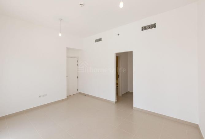 105976345 - Property Image 2