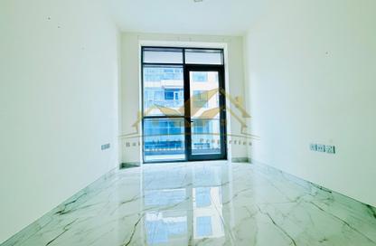 Apartment - 2 Bedrooms - 2 Bathrooms for rent in Jumeirah Garden City - Al Satwa - Dubai