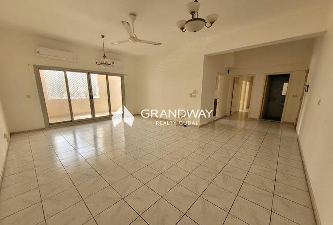 Affordable 3BR Apartment | Near to Metro I Vacant