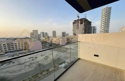 Apartment - 2 Bedrooms - 2 Bathrooms for sale in Binghatti Crest - District 13 - Jumeirah Village Circle - Dubai