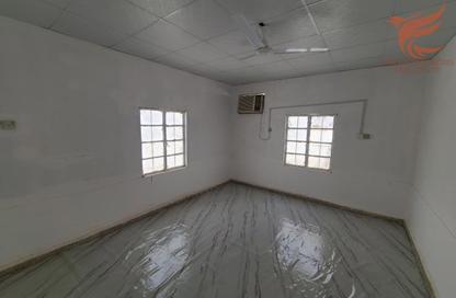 Villa - 3 Bedrooms - 2 Bathrooms for rent in Concorde Building 1 - Al Mamourah - Ras Al Khaimah