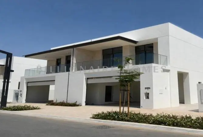 151482410 - Property Image 3