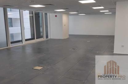 Office Space - Studio - 1 Bathroom for rent in Maze Tower - Sheikh Zayed Road - Dubai