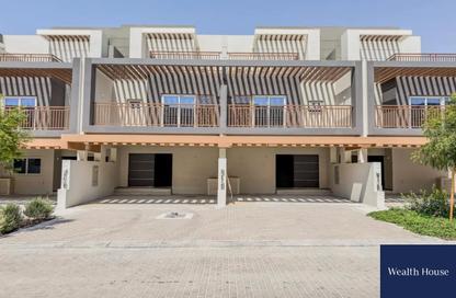 Townhouse - 4 - 4 for rent in Verona - Damac Hills 2 - Dubai