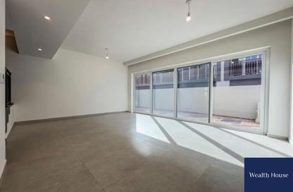 Townhouse - 4 - 4 for rent in Verona - Damac Hills 2 - Dubai