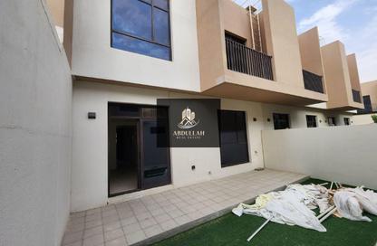 Townhouse - 3 Bedrooms - 4 Bathrooms for rent in Nasma Residence - Al Tai - Sharjah